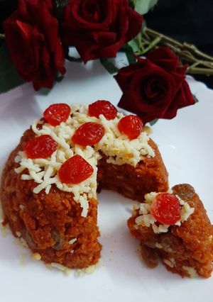 कैरट हलवा केक (carrot halwa cake recipe in Hindi) रेसिपी मुख्य फोटो