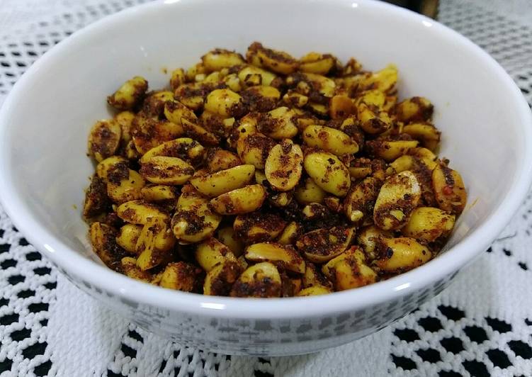 Spicy masala peanuts