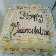 A picture of Coconut cake.