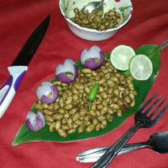 A picture of Spicy Peanuts.