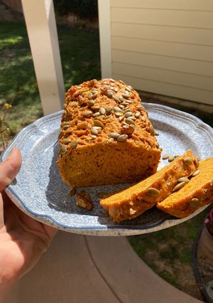 A picture of Vegan Pumpkin Bread.