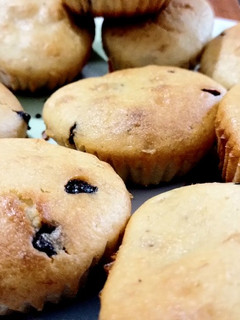 Una foto de Muffins de banana y chip de chocolate