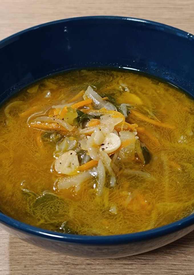 Una foto de Sopa juliana al Jerez con sabor Cookpad