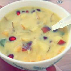 A picture of Fruit custard.