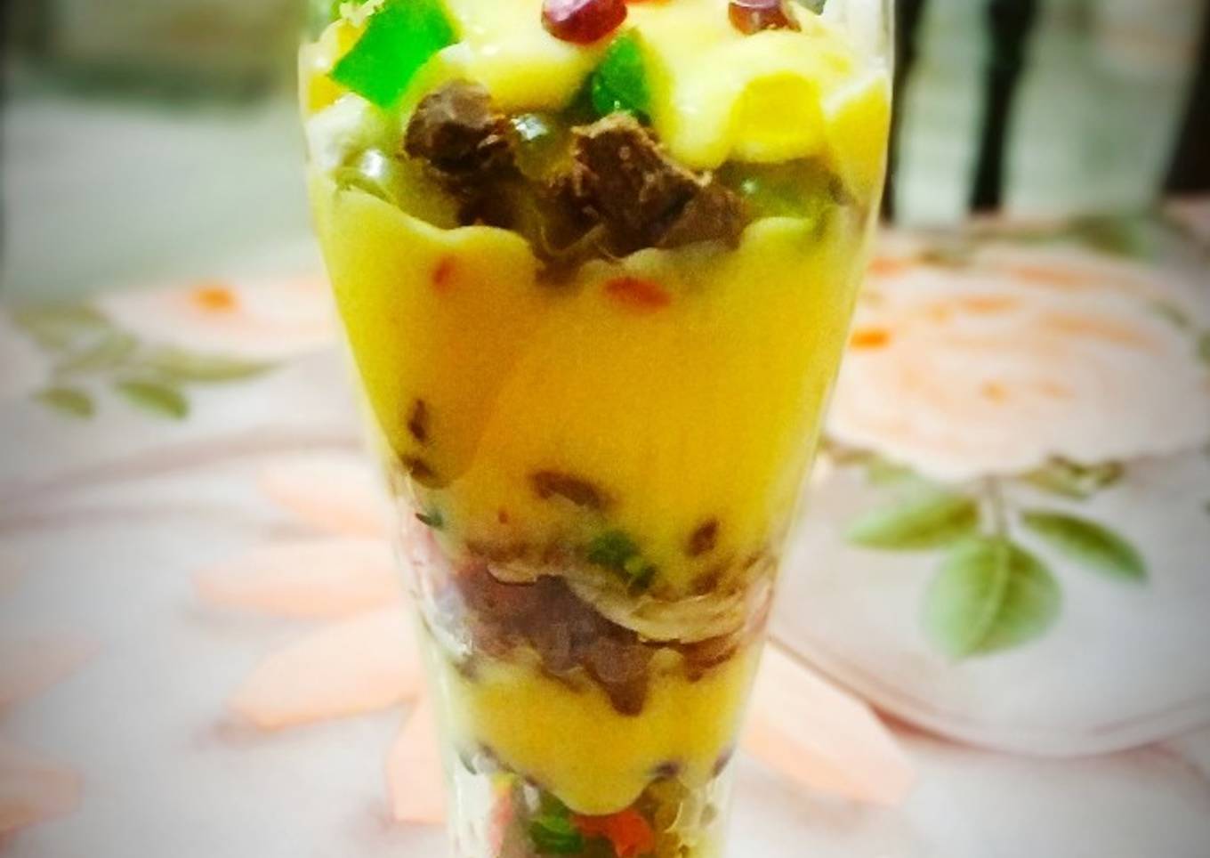 Multifruit custard mousse
