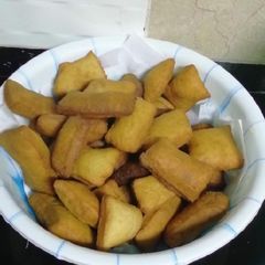A picture of Cardamom Flavored Mandazi.