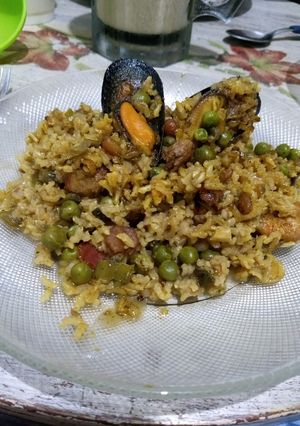 Una foto de Arroz de mar tipo paella