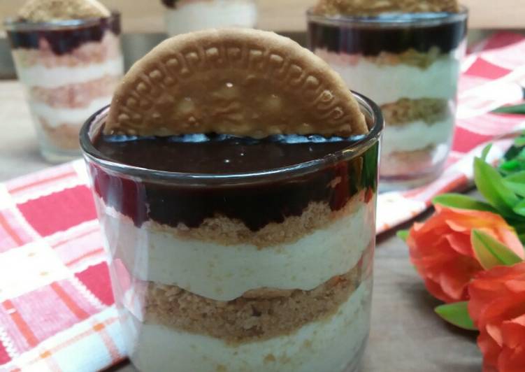 Eclair cake