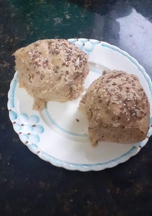 Una foto de Pan integral casero con semillas