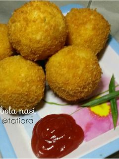 Foto resep Bola-bola Nasi (Rice Ball)