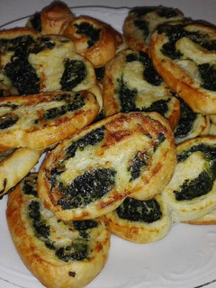 Una foto de Palmeritas rellenas de espinacas