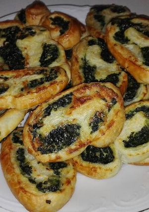 Una foto de Palmeritas rellenas de espinacas