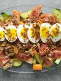 Ensalada fresca con huevo