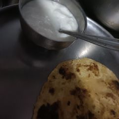 A picture of Aloo ka paratha.