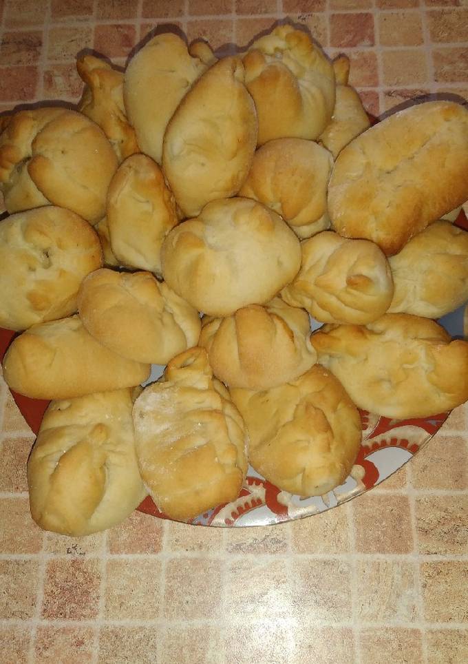 Запечені булочки з яблучним варенням