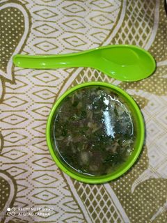 લેમન કોરીએન્ડર સૂપ(Lemon coriander soup recipe in gujarati) રેસીપી મુખ્ય ફોટો