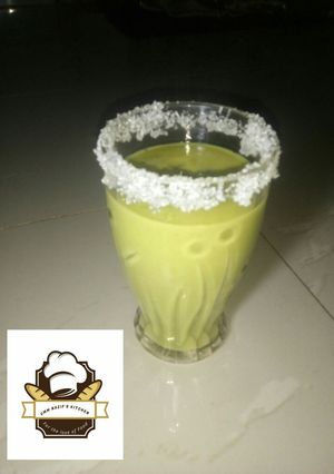 A picture of Avocado smoothies.