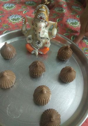 A picture of Chocolate modak.
