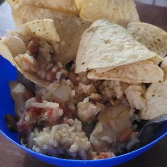 A picture of Easy 1 pot Mexican chicken and rice (sort of).