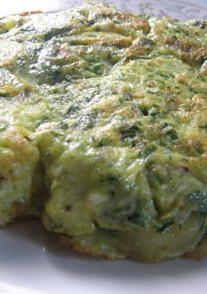 Una foto de Tortilla de verdura y queso aireada
