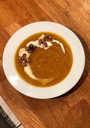 A picture of Crema de Calabaza {Vegan}.