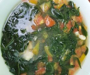 Ini Caranya Sup Ayam Daun Ubi Nikmat Lezat
