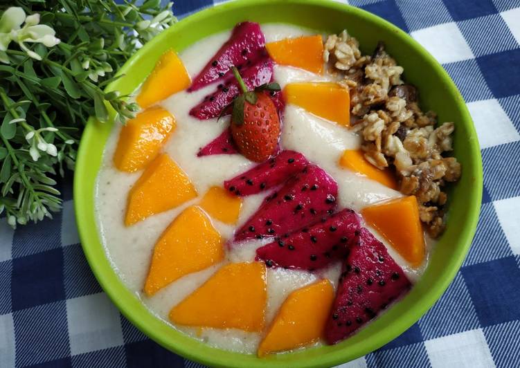 Bagaimana Menyiapkan Sarapan sehat 12 (Banana Pear smoothies bowl) Anti Gagal
