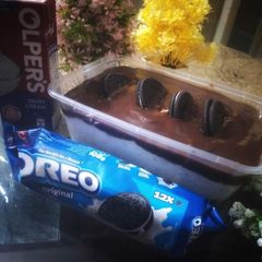 A picture of Cream Oreo dessert.