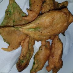A picture of Spinach Pakora.