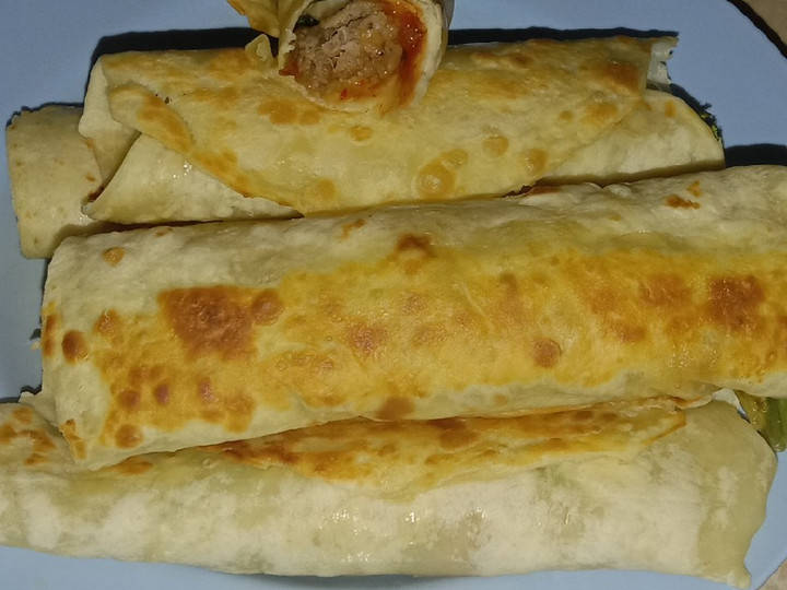 Cara Gampang Membuat Kebab isi daging cincang, Bikin Ngiler