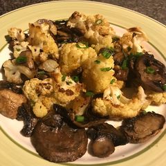 A picture of Copy of Easy Roasted Cauliflower with mushrooms.