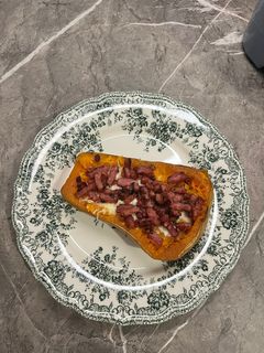 Une photo de Butternut farcie