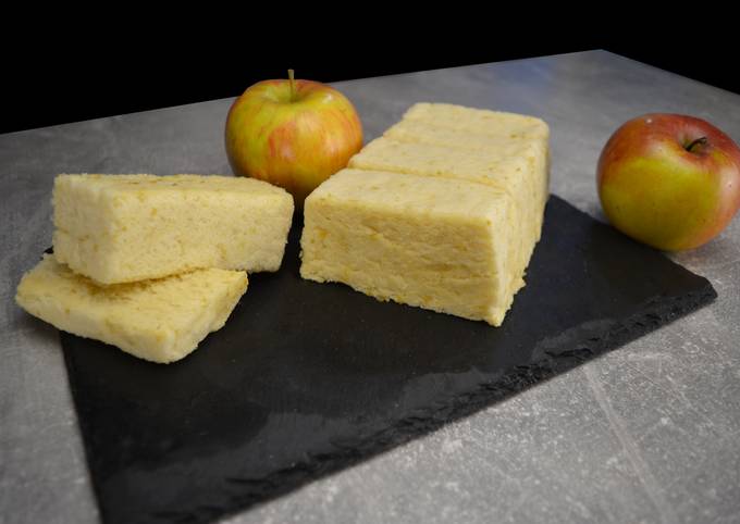 Яблочный десерт без сахара