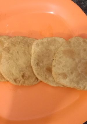 प्याज की पूरी (स्टफ्ड अनियन पूरी) रेसिपी मुख्य फोटो