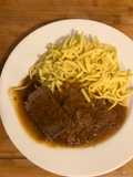 Rinderbraten mit Rotwein-Balsamico-Sauce