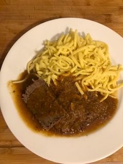 Rinderbraten mit Rotwein-Balsamico-Sauce Rezepthauptbild