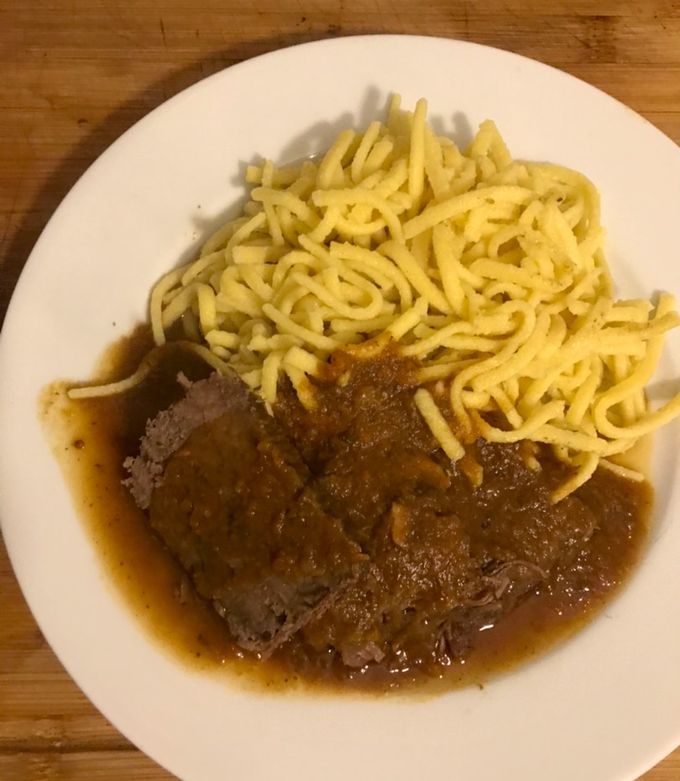 Rinderbraten mit Rotwein-Balsamico-Sauce Rezepthauptbild