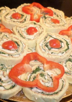 Una foto de Pionono de roquefort y rúcula
