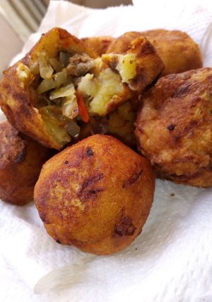 A picture of Potato balls 🍠.