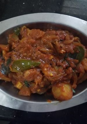 A picture of Instant Aloo Subzi.
