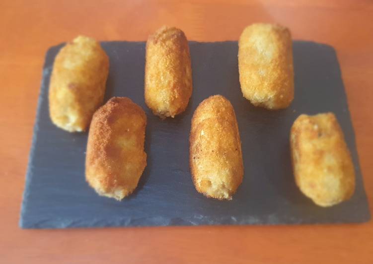 Croquetas de boletus y tomate seco