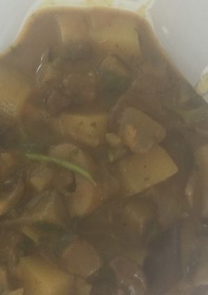 A picture of Mushroom, Aubergine and Potato Curry.