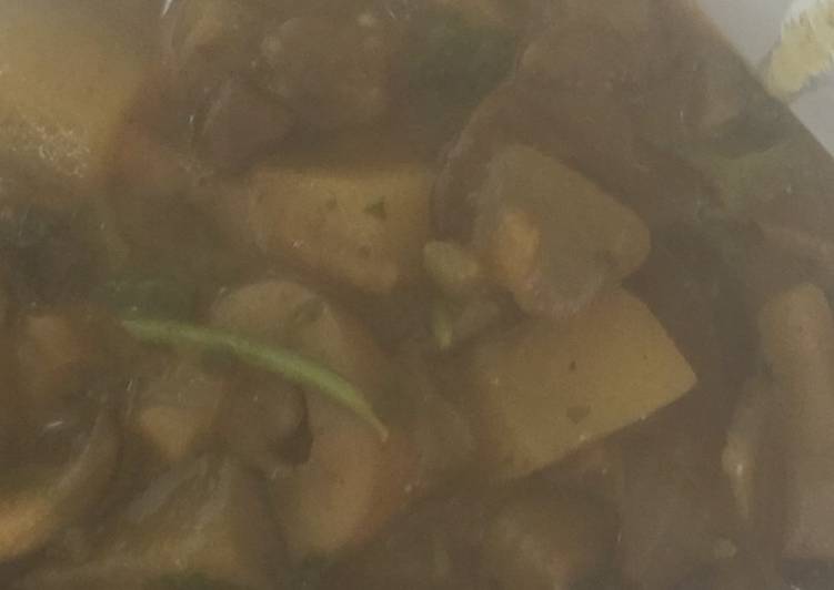 Simple Way to Prepare Speedy Mushroom, Aubergine and Potato Curry