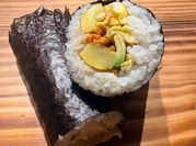 A picture of seaweed roll