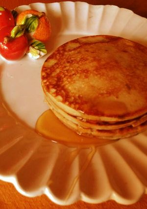 A picture of Banana pancakes.