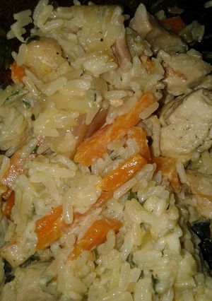 Una foto de Risotto con zanahoria y pollo