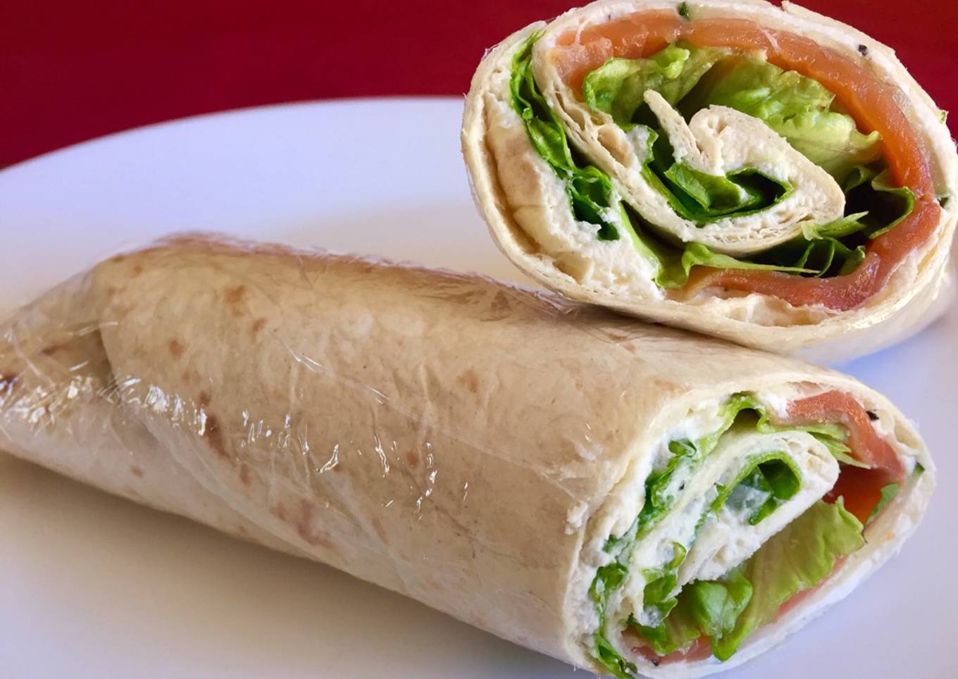 Recipe of Ultimate Wrap truite, fromage frais et salade