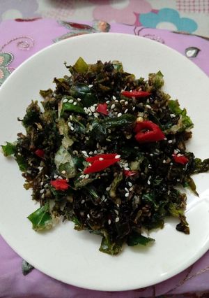 A picture of Crispy crunchy spinach.