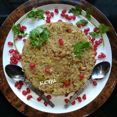 A picture of Sweet potato Poha / Shakarkand ka kees 🍠🍠🍠.