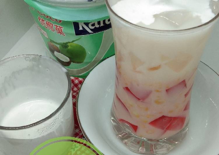 Cara Gampang Membuat Es Meriah KARA yang Lezat